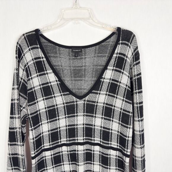 Torrid Plus Size 2X Dress Plaid Bodycon Sweater Dress Black White Knee‎ 969 - Picture 7 of 16